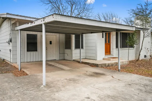 a backyard of a house