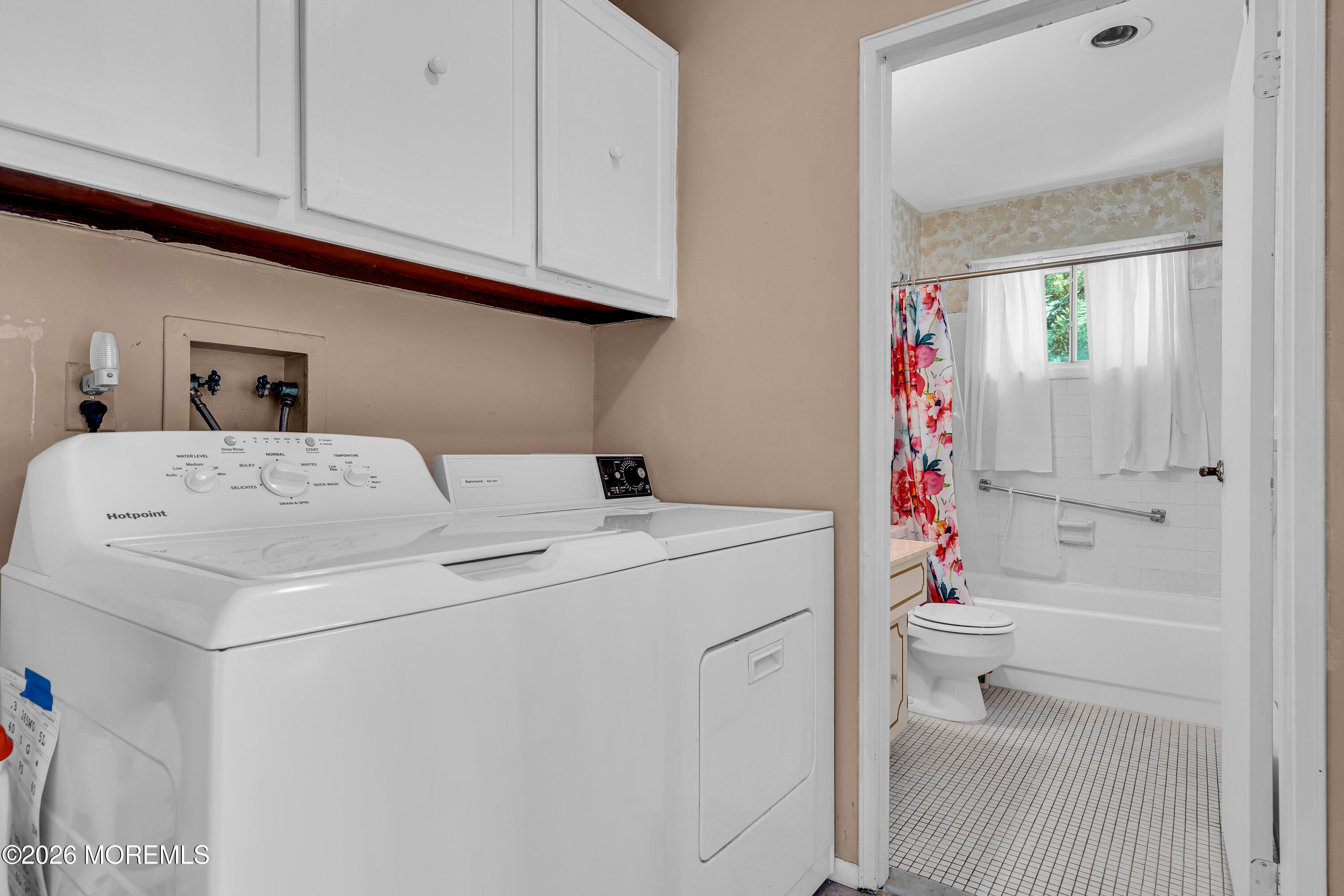 12 Vermont Way Whiting, NJ 08759 - Photo 23 of 27 a utility room with dryer and washer