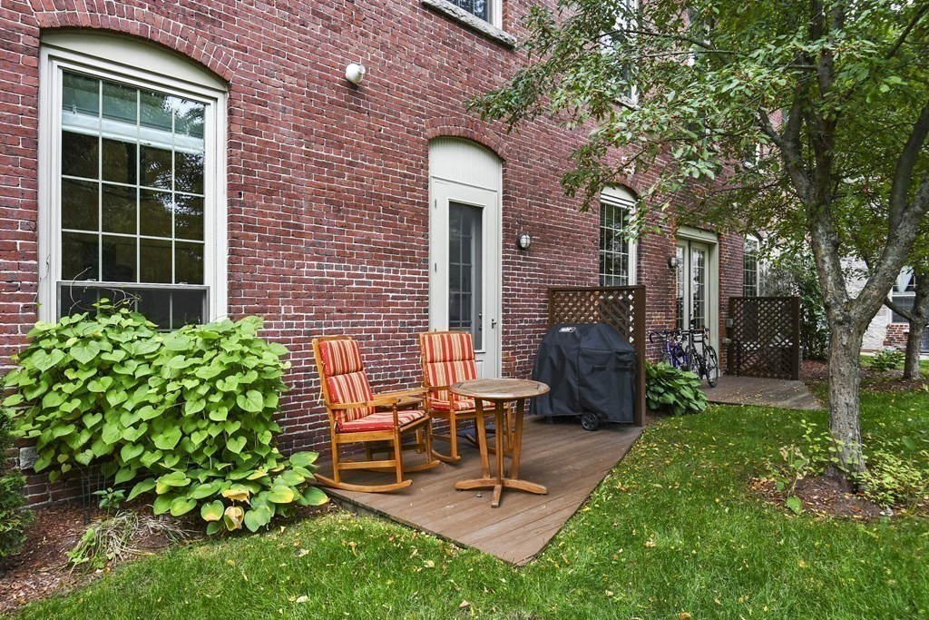 12 Brookside Road, Unit 4 Westford, MA 01886 - Photo 16 of 24 Gallery Image 16
