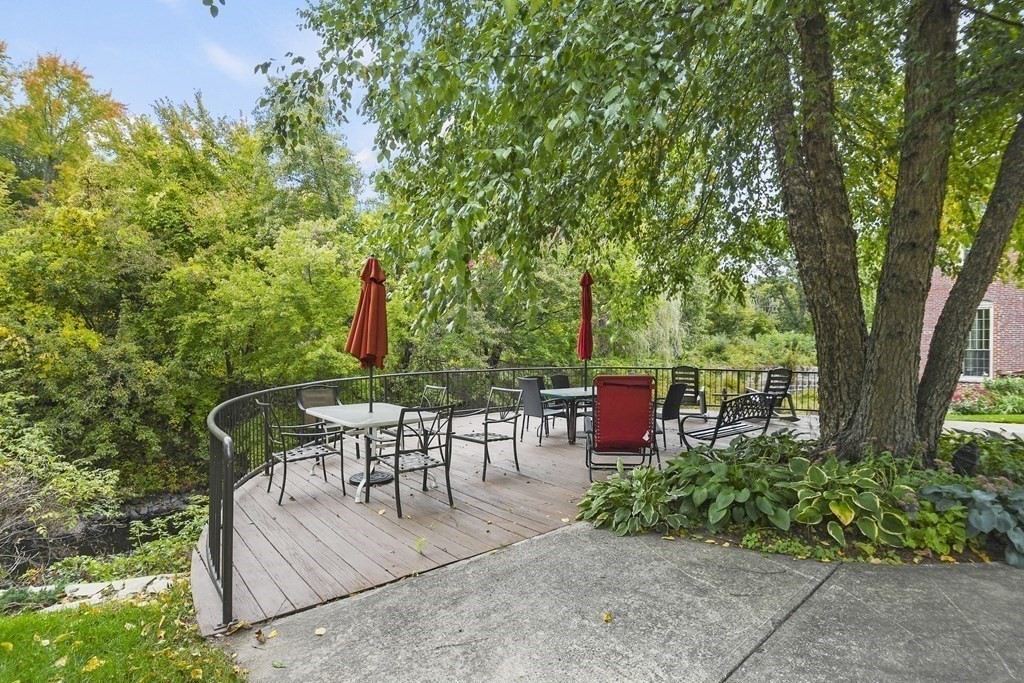 12 Brookside Road, Unit 4 Westford, MA 01886 - Photo 19 of 24 Gallery Image 19