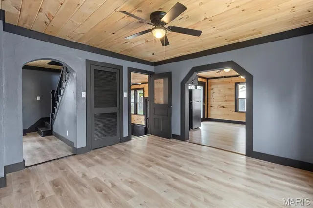 $222,900 | 515 North Edwardsville Street, Staunton, IL 62088