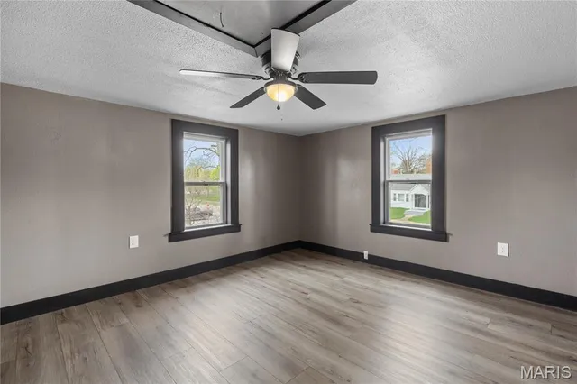 $222,900 | 515 North Edwardsville Street, Staunton, IL 62088