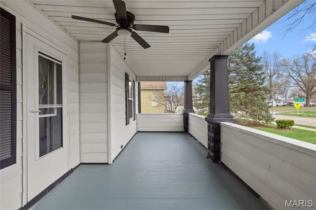 $222,900 | 515 North Edwardsville Street, Staunton, IL 62088