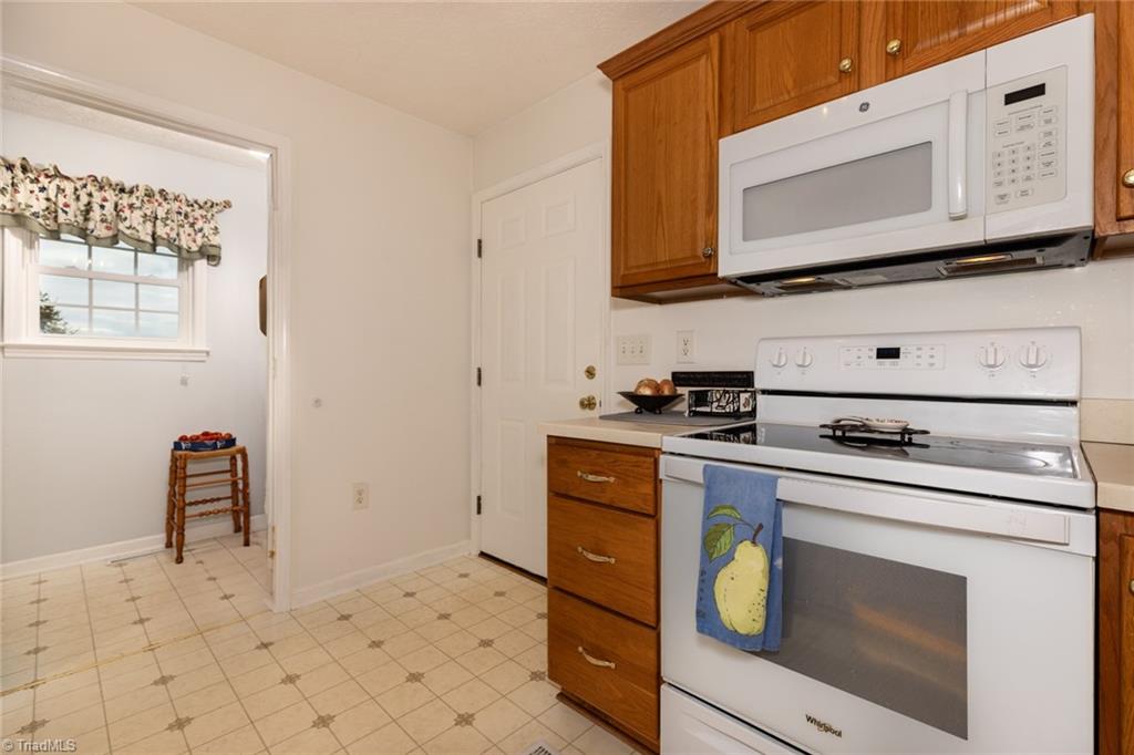 1919 Old Orchard Loop Stuart, VA 24171 - Photo 18 of 41 Walk in Pantry off kitchen