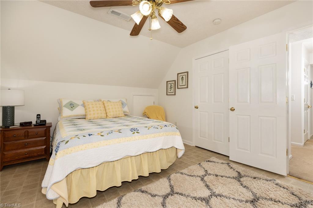 1919 Old Orchard Loop Stuart, VA 24171 - Photo 24 of 41 3rd Bedroom