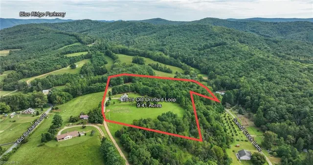 $459,000 | 1919 Old Orchard Loop, Stuart, VA 24171