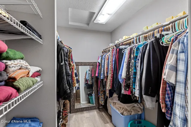 $499,900 | 31610 Stilson Avenue, Spirit Lake, ID 83869