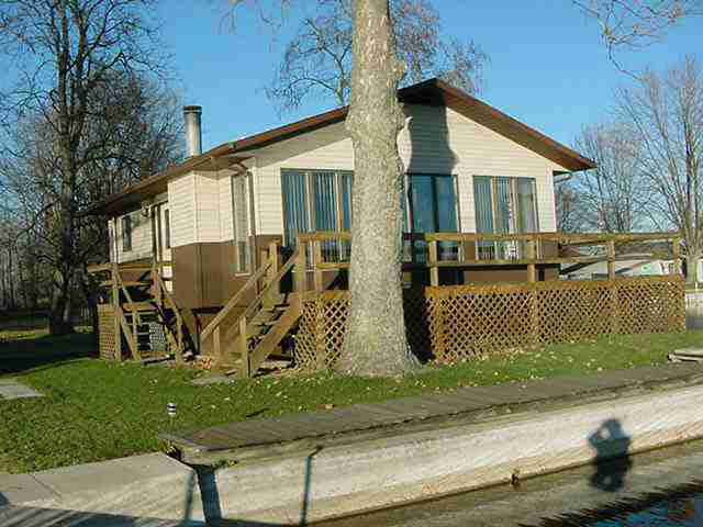 103 West Lake Point Drive Rome City, IN 46784 - Photo 1 of 4