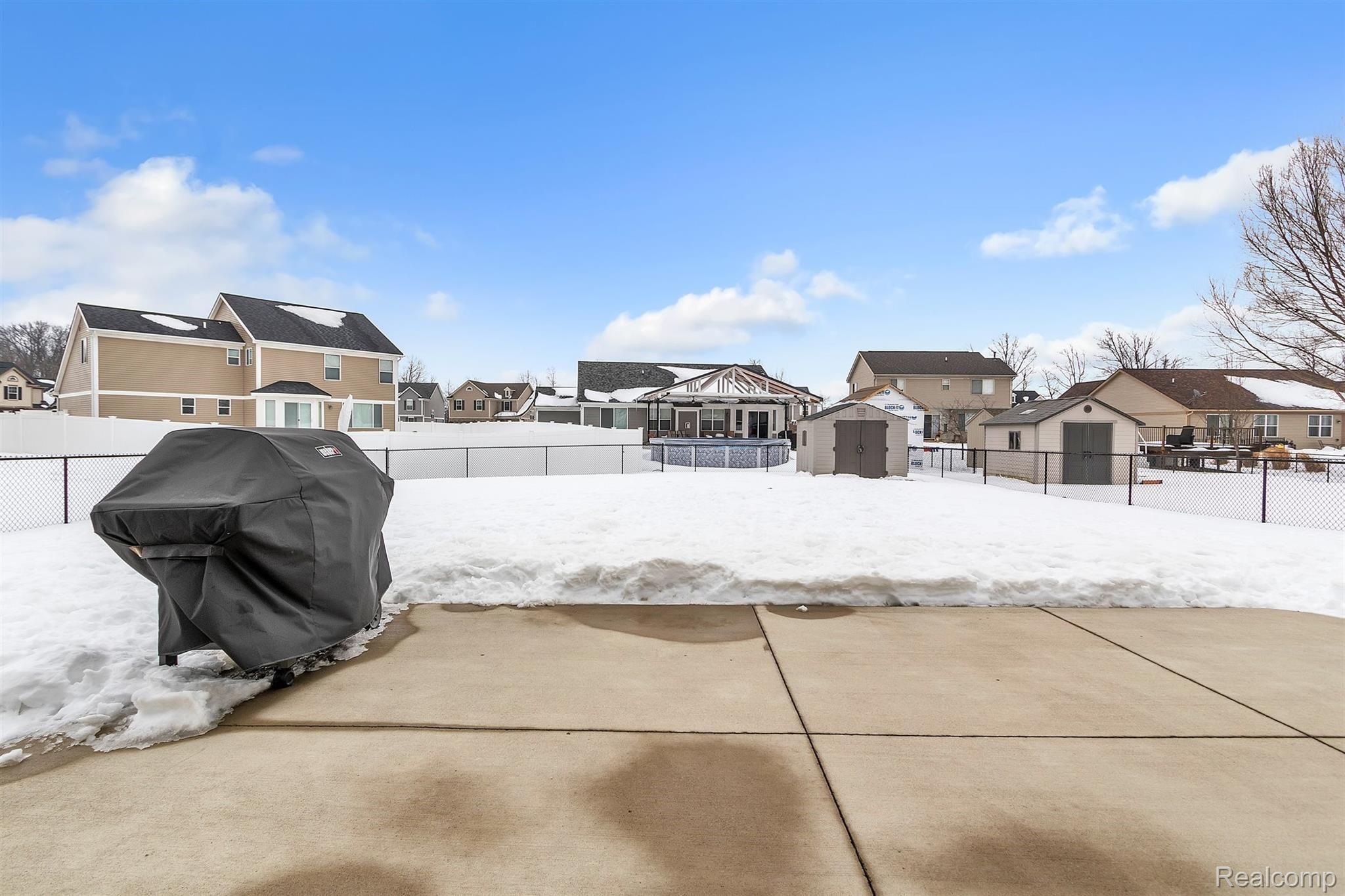 9470 Maple Ridge Drive Newport, MI 48166 - Photo 36 of 41 37-9470 Maple Ridge Dr-Windowstill Real Estate Photography-37.jpg