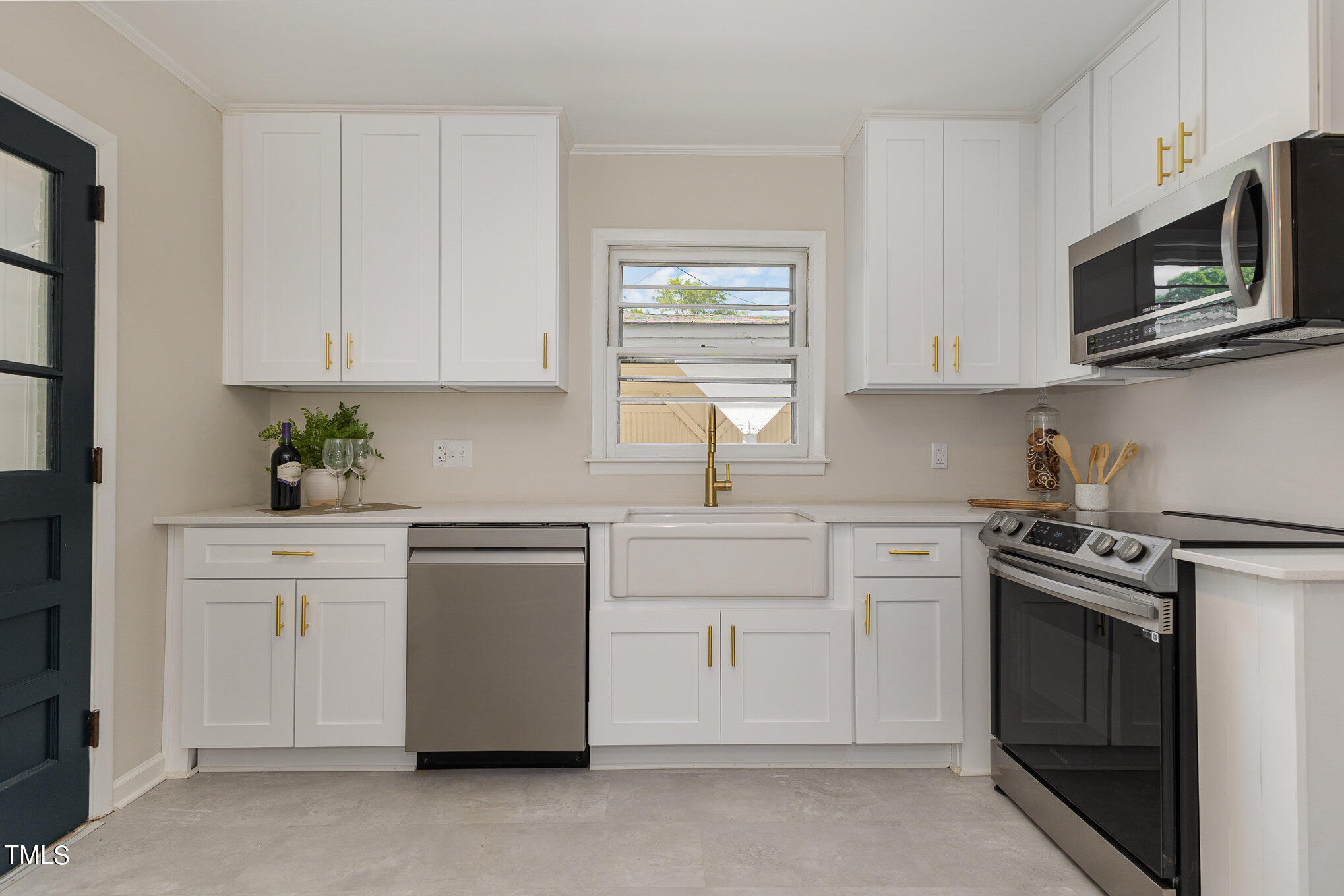 500 Ashford Street Raleigh, NC 27610 - Photo 5 of 23 Kitchen