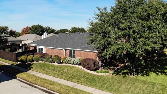 $2,750 | 12407 Hawk Creek Drive, Frisco, TX 75033