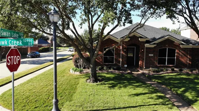 $2,750 | 12407 Hawk Creek Drive, Frisco, TX 75033