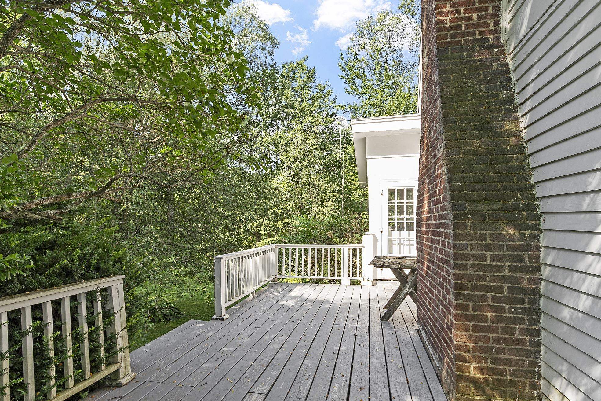 5 Lane Road Derry, NH 03038 - Photo 13 of 57