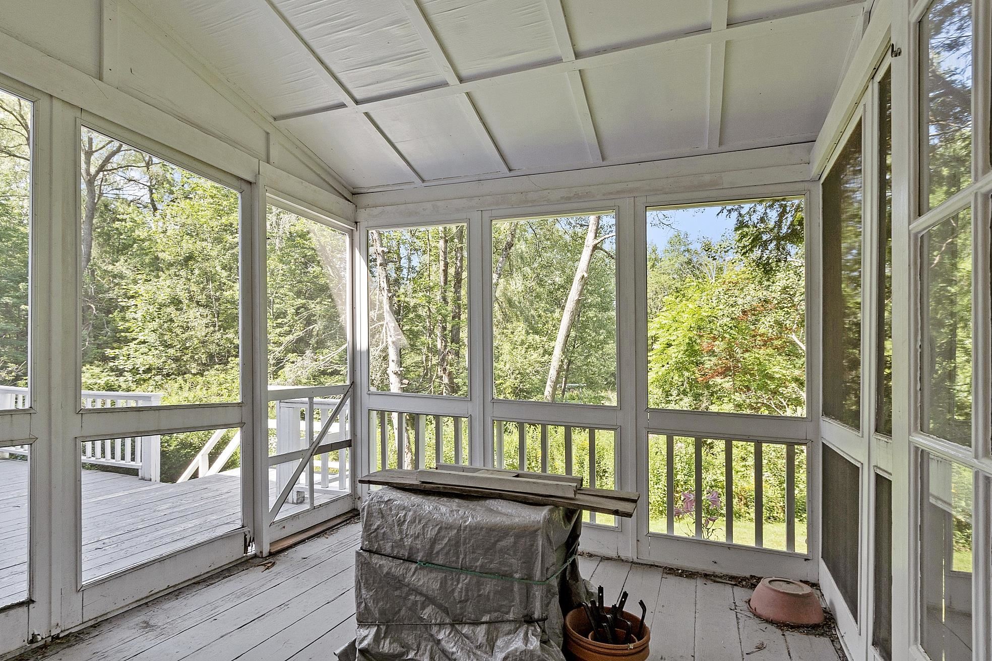 5 Lane Road Derry, NH 03038 - Photo 14 of 57