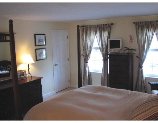 1 Stonegate Road, Unit 1 Chelmsford, MA 01824 - Photo 16 of 26