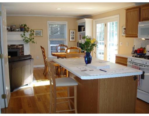 1 Stonegate Road, Unit 1 Chelmsford, MA 01824 - Photo 7 of 26