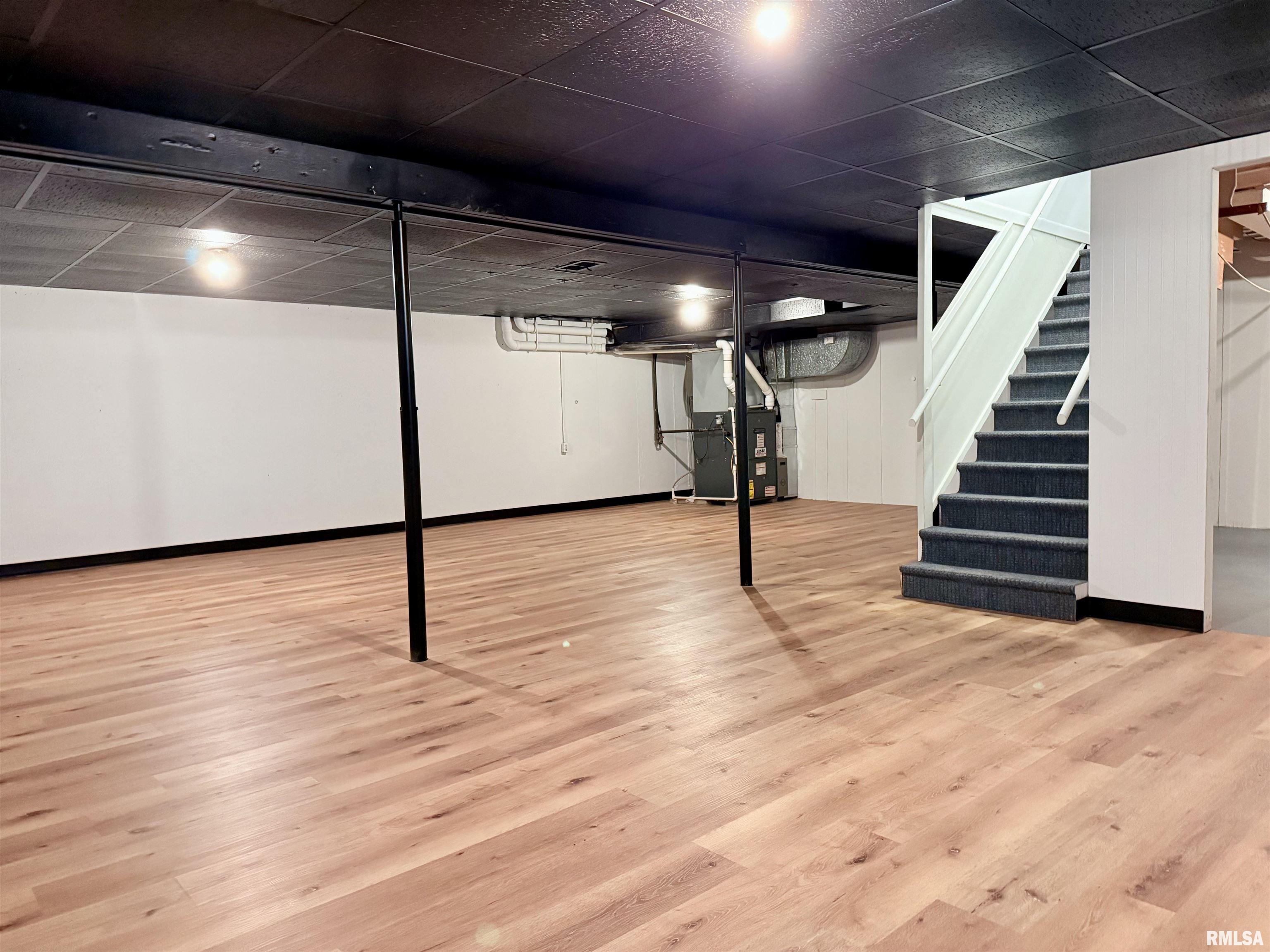 2625 East Lost Bridge Road Decatur, IL 62521 - Photo 42 of 50 Gallery Image 42