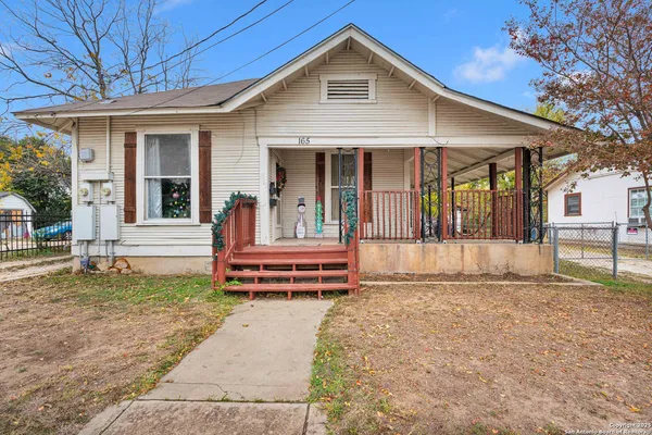 $750 | 165 Division Avenue, Unit 2, San Antonio, TX 78214