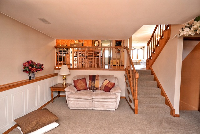 7904 West 80th Street Bridgeview, IL 60455 - Photo 16 of 25