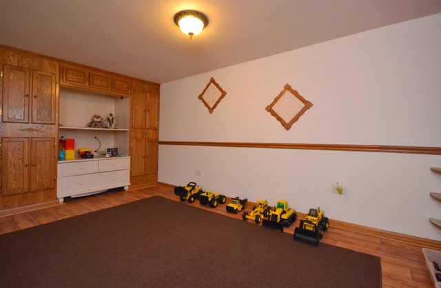 7904 West 80th Street Bridgeview, IL 60455 - Photo 19 of 25