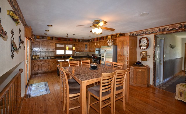 7904 West 80th Street Bridgeview, IL 60455 - Photo 5 of 25
