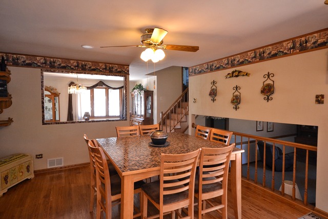 7904 West 80th Street Bridgeview, IL 60455 - Photo 8 of 25