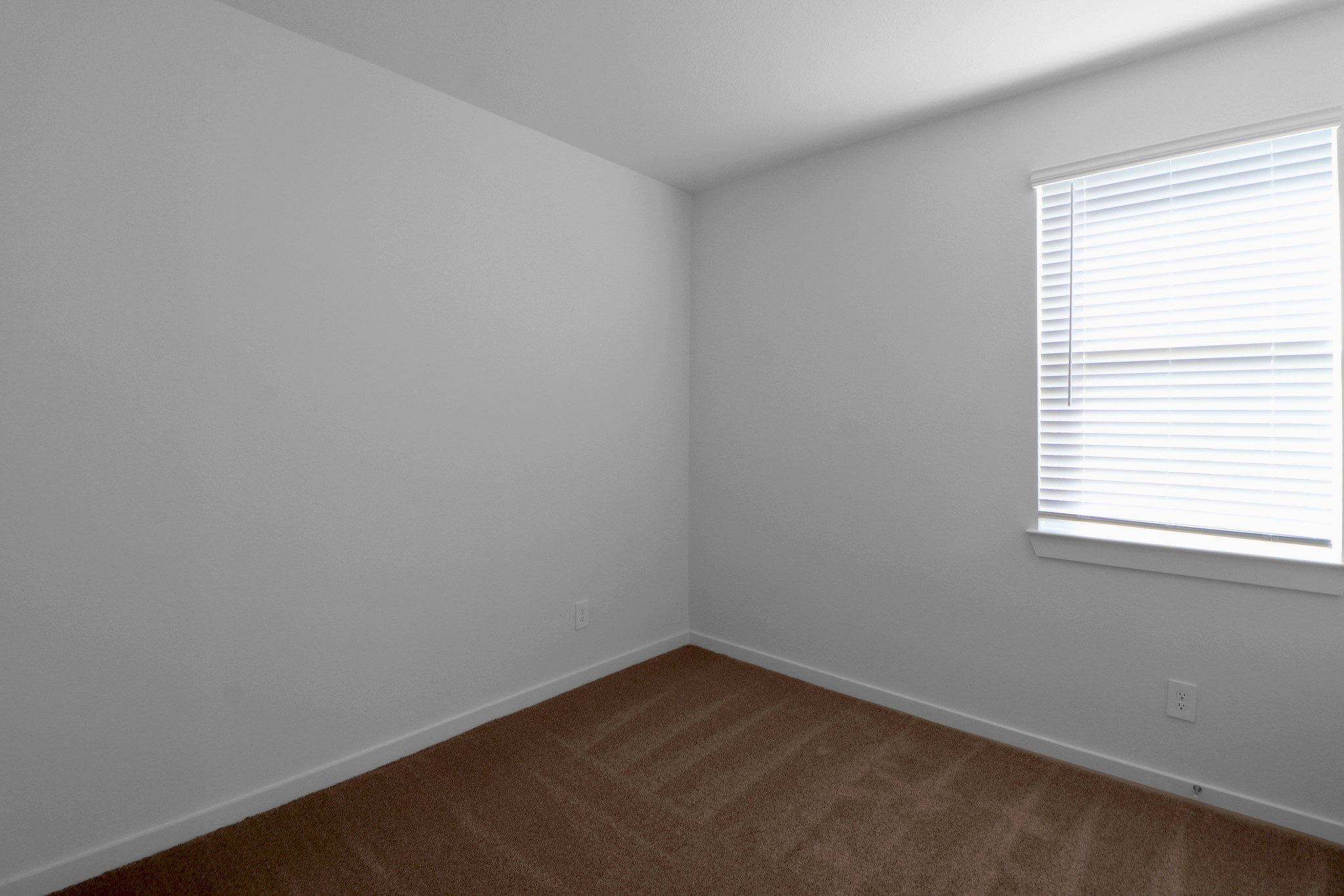 2614 Cactus Ranch Lane Crosby, TX 77532 - Photo 15 of 24 an empty room with a window