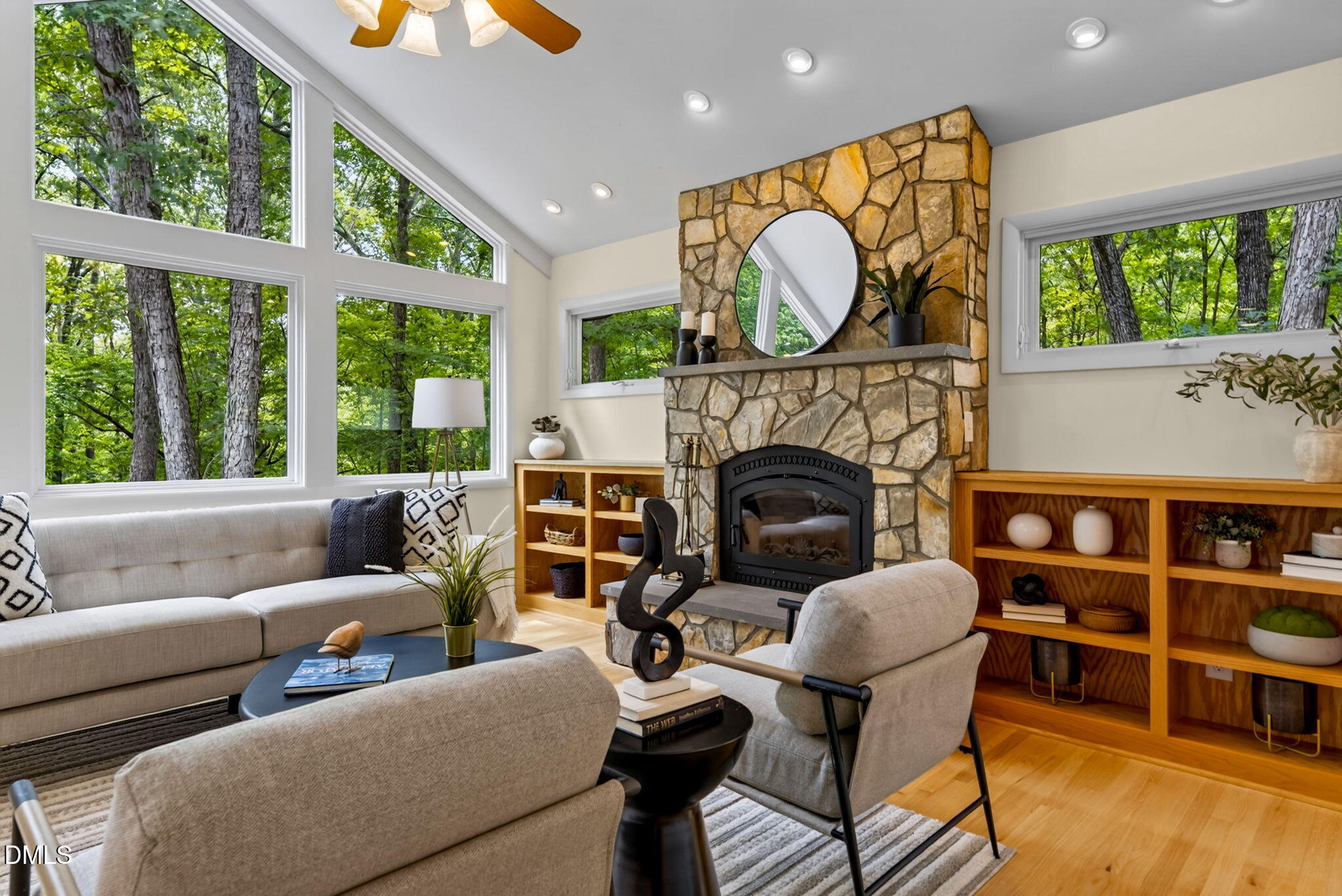 6400 Mt Mitchell Road Efland, NC 27243 - Photo 10 of 40 Living Room