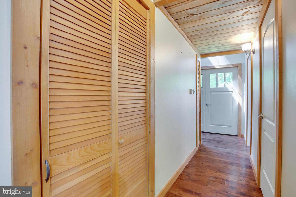 3581 Yellow Bank Road Dunkirk, MD 20754 - Photo 37 of 93 Hallway and Pantry