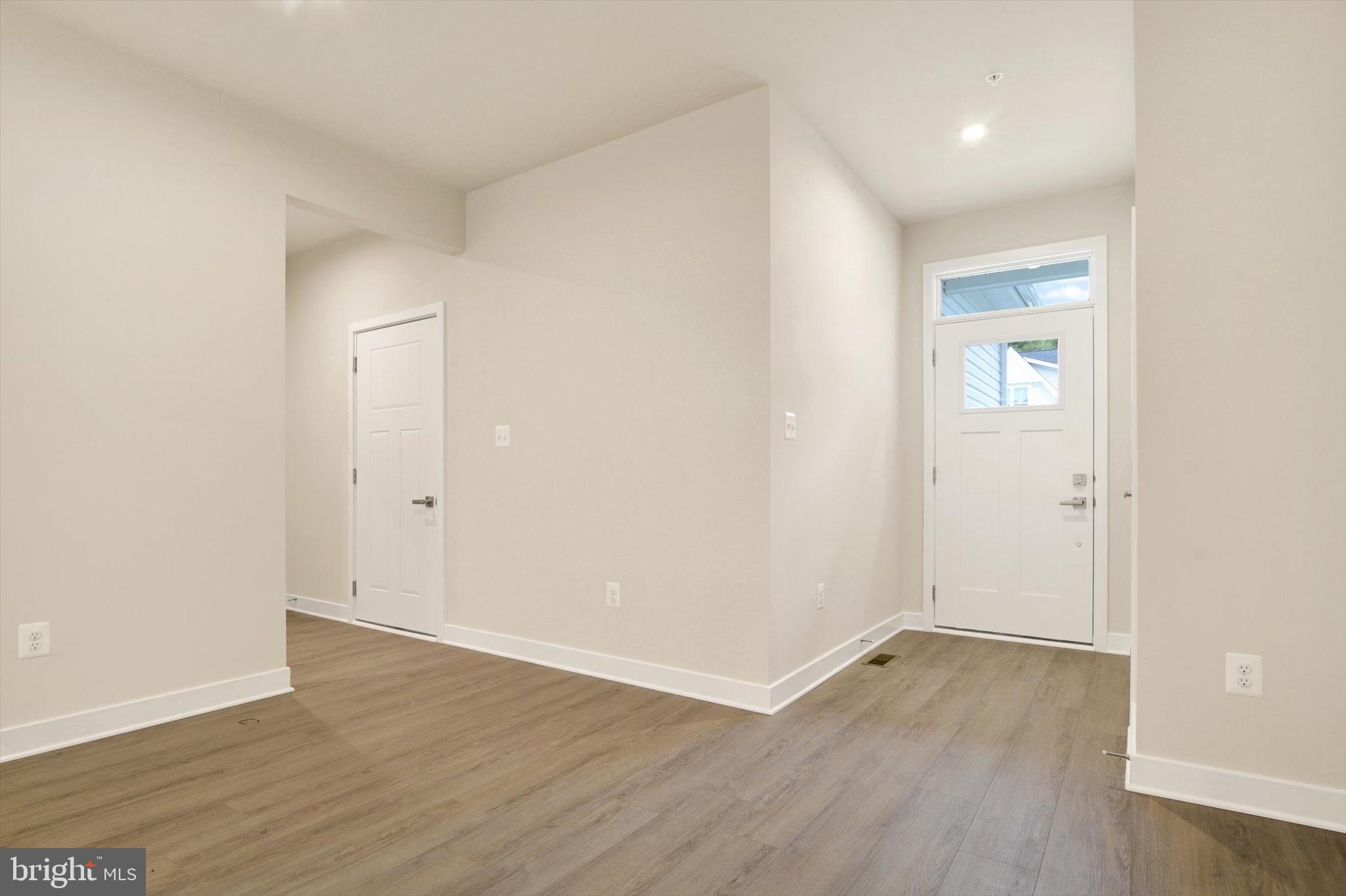 918 Swilken Bridge Road Aberdeen, MD 21001 - Photo 4 of 28 Gallery Image 4