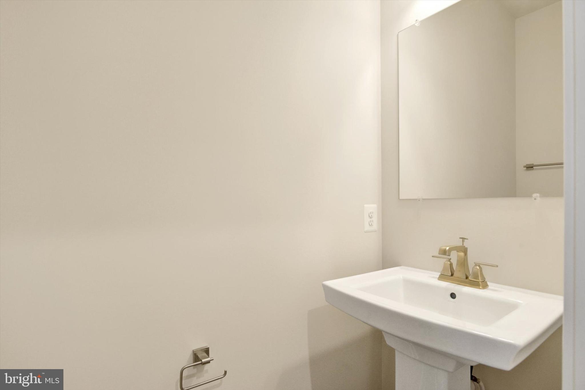 918 Swilken Bridge Road Aberdeen, MD 21001 - Photo 5 of 28 Gallery Image 5