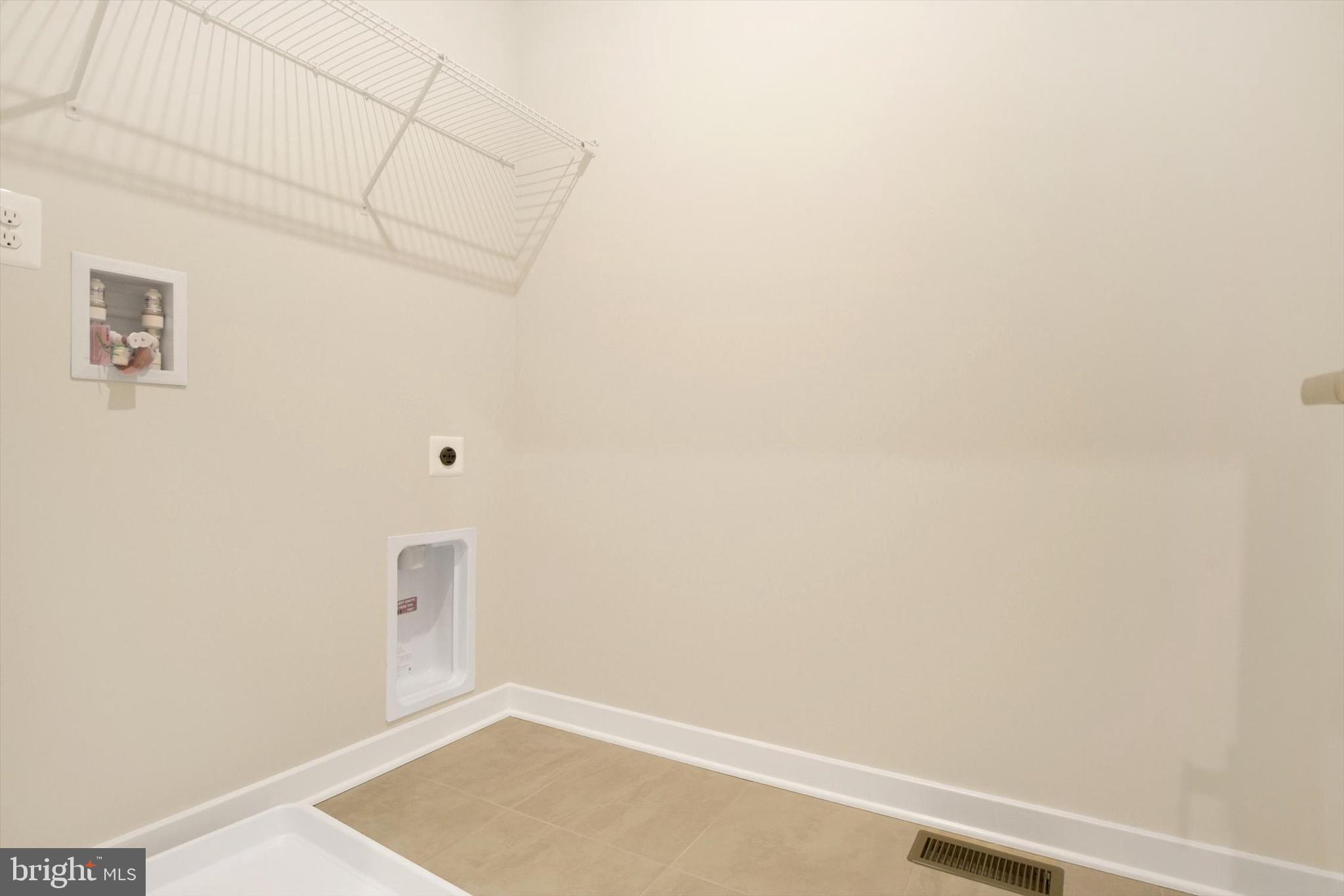 918 Swilken Bridge Road Aberdeen, MD 21001 - Photo 7 of 28 Gallery Image 7