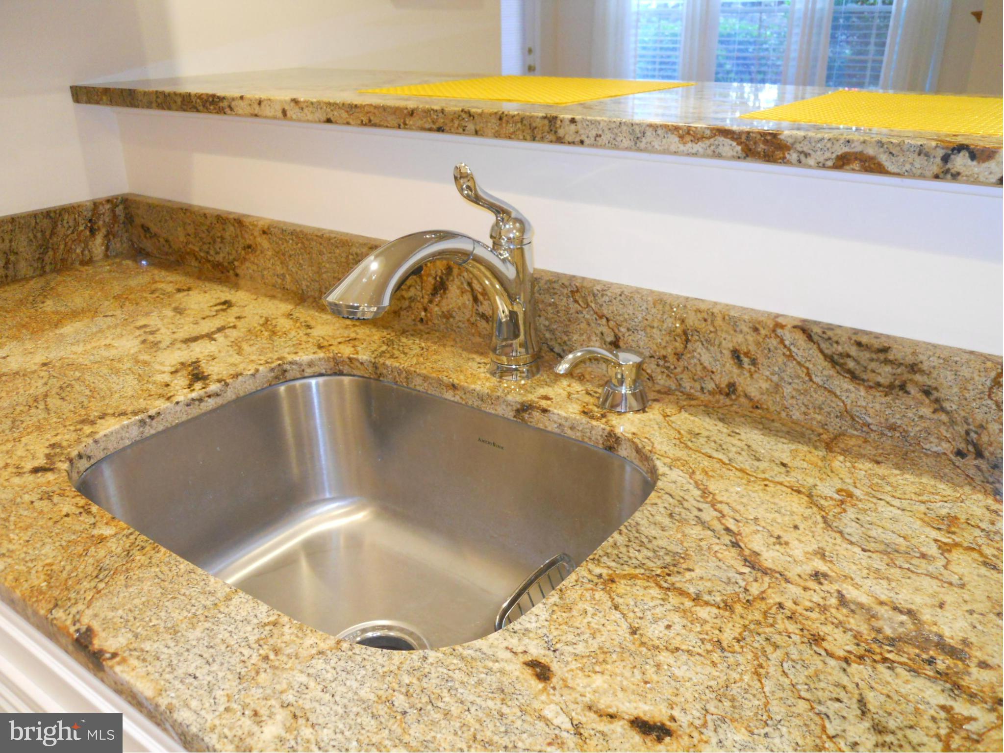 6832 Hayley Ridge Way, Unit N Baltimore, MD 21209 - Photo 11 of 30 Kitchen