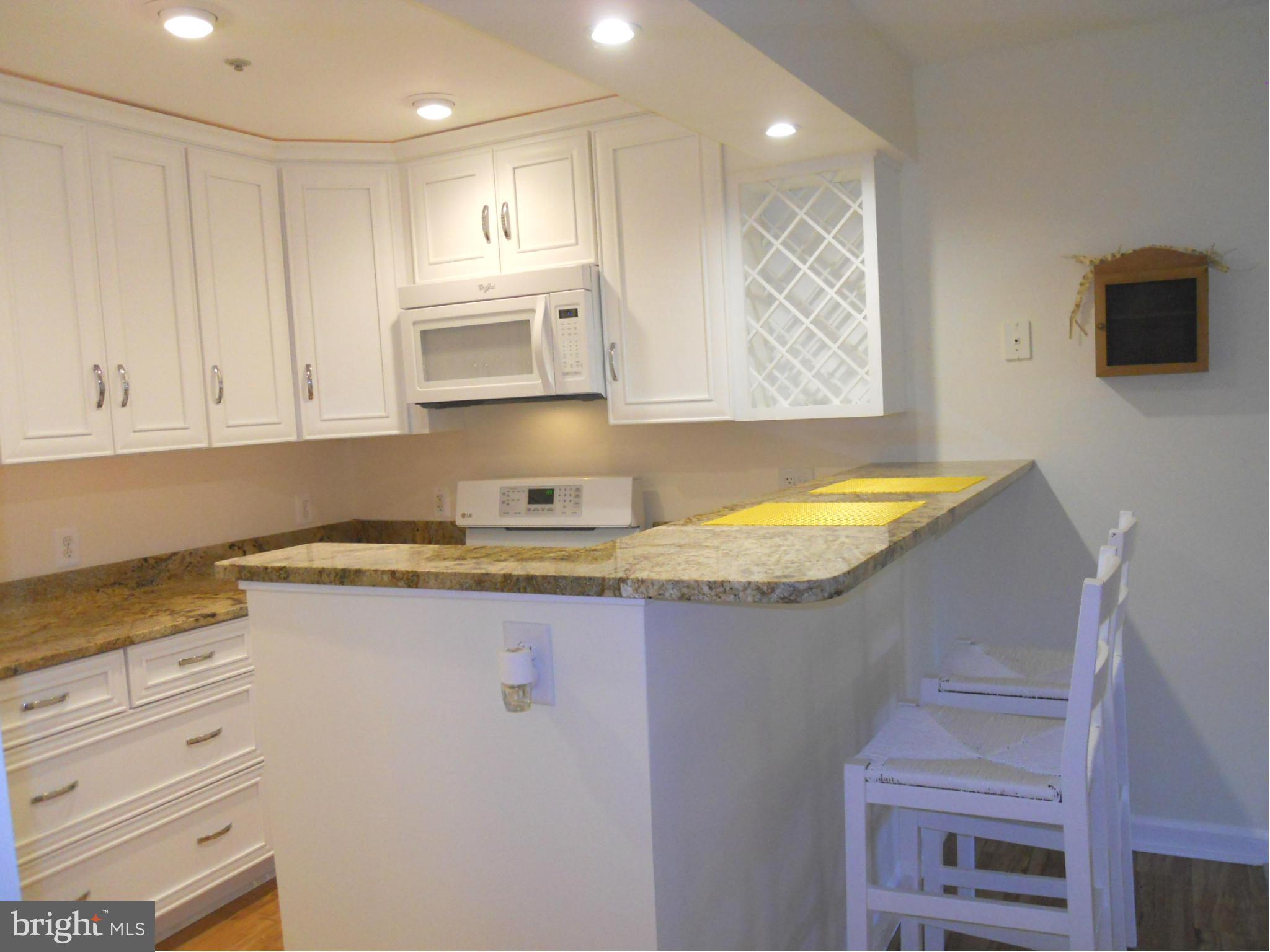 6832 Hayley Ridge Way, Unit N Baltimore, MD 21209 - Photo 13 of 30 Kitchen