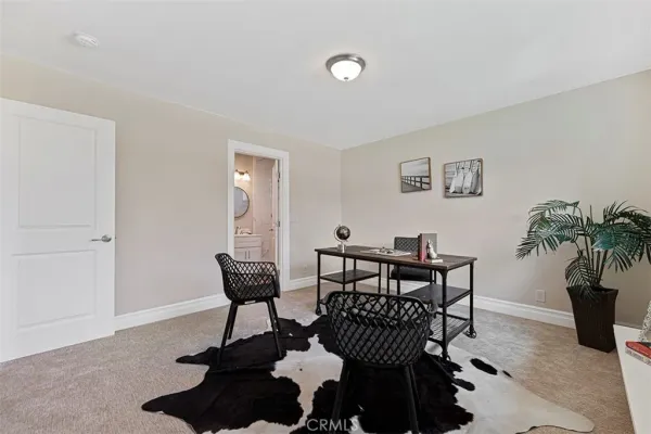 $4,995 | 28033 Cero Drive, Saugus, CA 91350