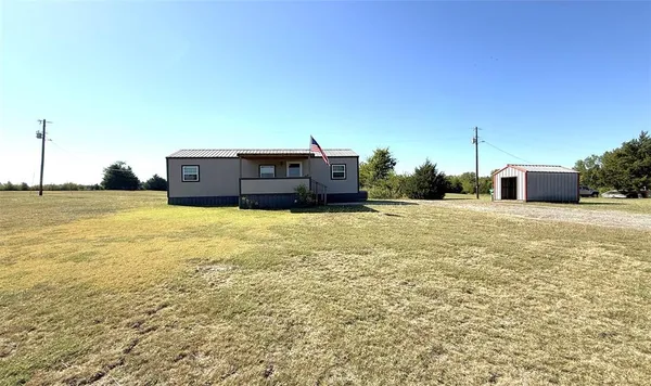 $140,000 | 18407 Farm Market 137 Roxton Tx 75477, Roxton, TX 75477