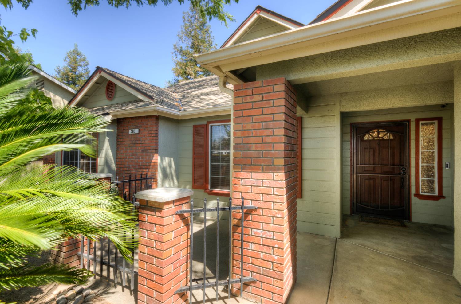 265 Decatur Avenue Clovis, CA 93611 - Photo 6 of 41