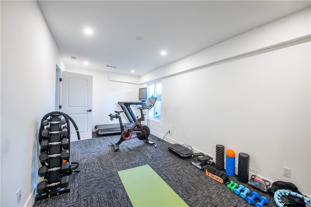 5684 Grey Rock Road Agoura Hills, CA 91301 - Photo 38 of 47