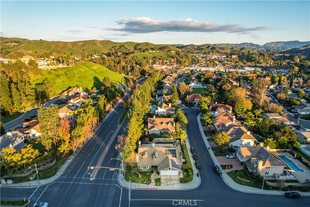 5684 Grey Rock Road Agoura Hills, CA 91301 - Photo 5 of 50