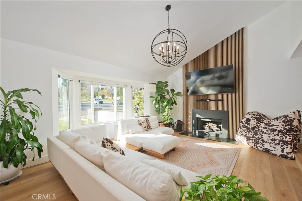 5684 Grey Rock Road Agoura Hills, CA 91301 - Photo 7 of 50