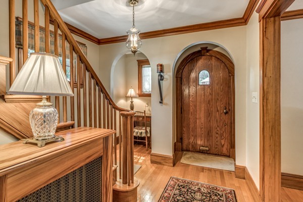 6 Felicia Road Stoneham, MA 02180 - Photo 6 of 30 Gallery Image 6