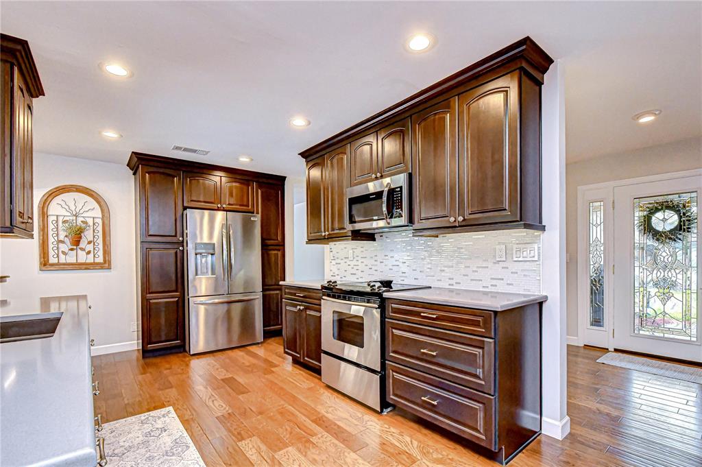 20 Fernbrook Road Oldsmar, FL 34677 - Photo 10 of 37