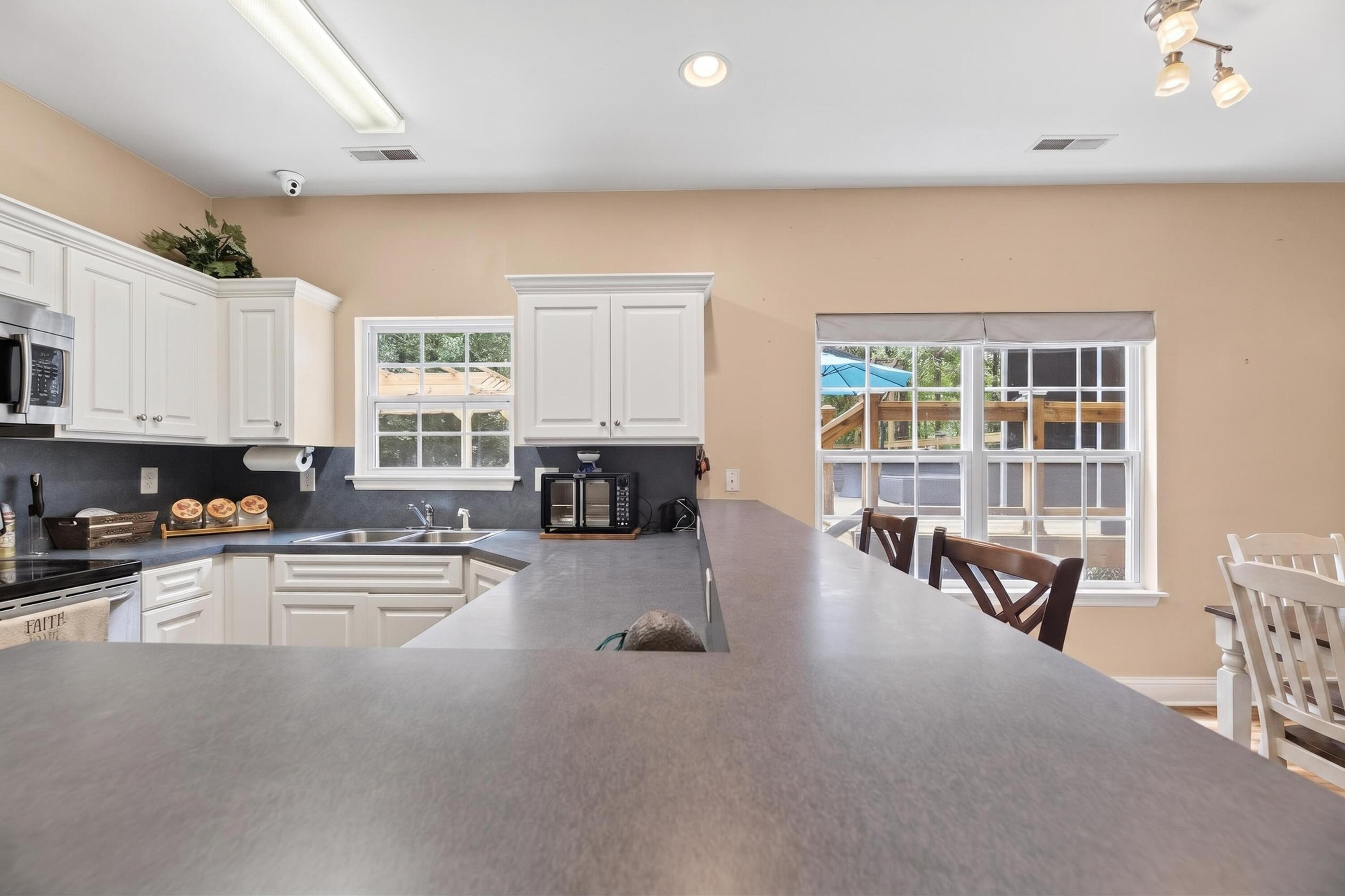 1772 Kenwood Road Manning, SC 29102 - Photo 16 of 38