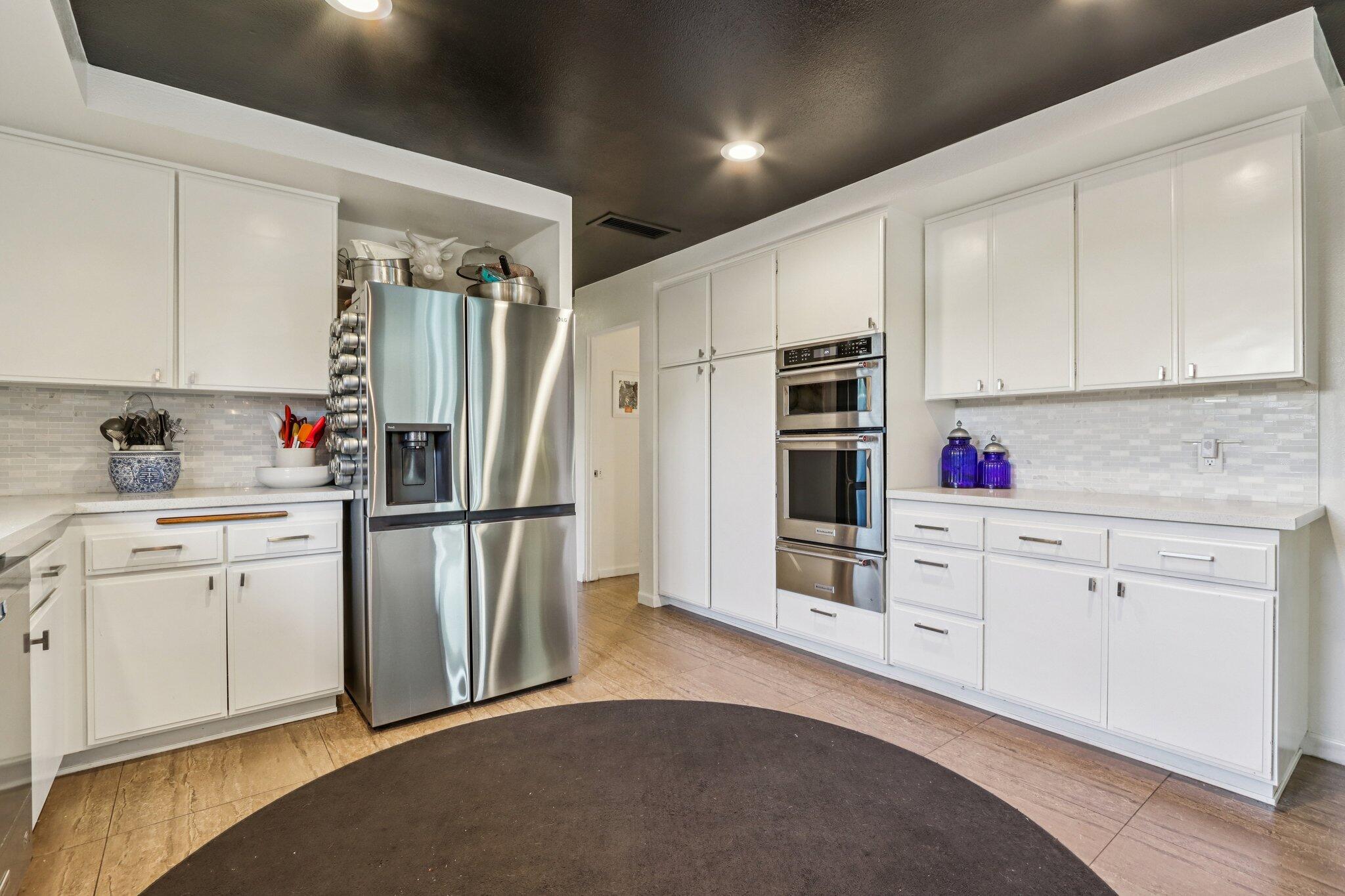 37223 Palmdale Road Rancho Mirage, CA 92270 - Photo 10 of 55 05-Kitchen-3