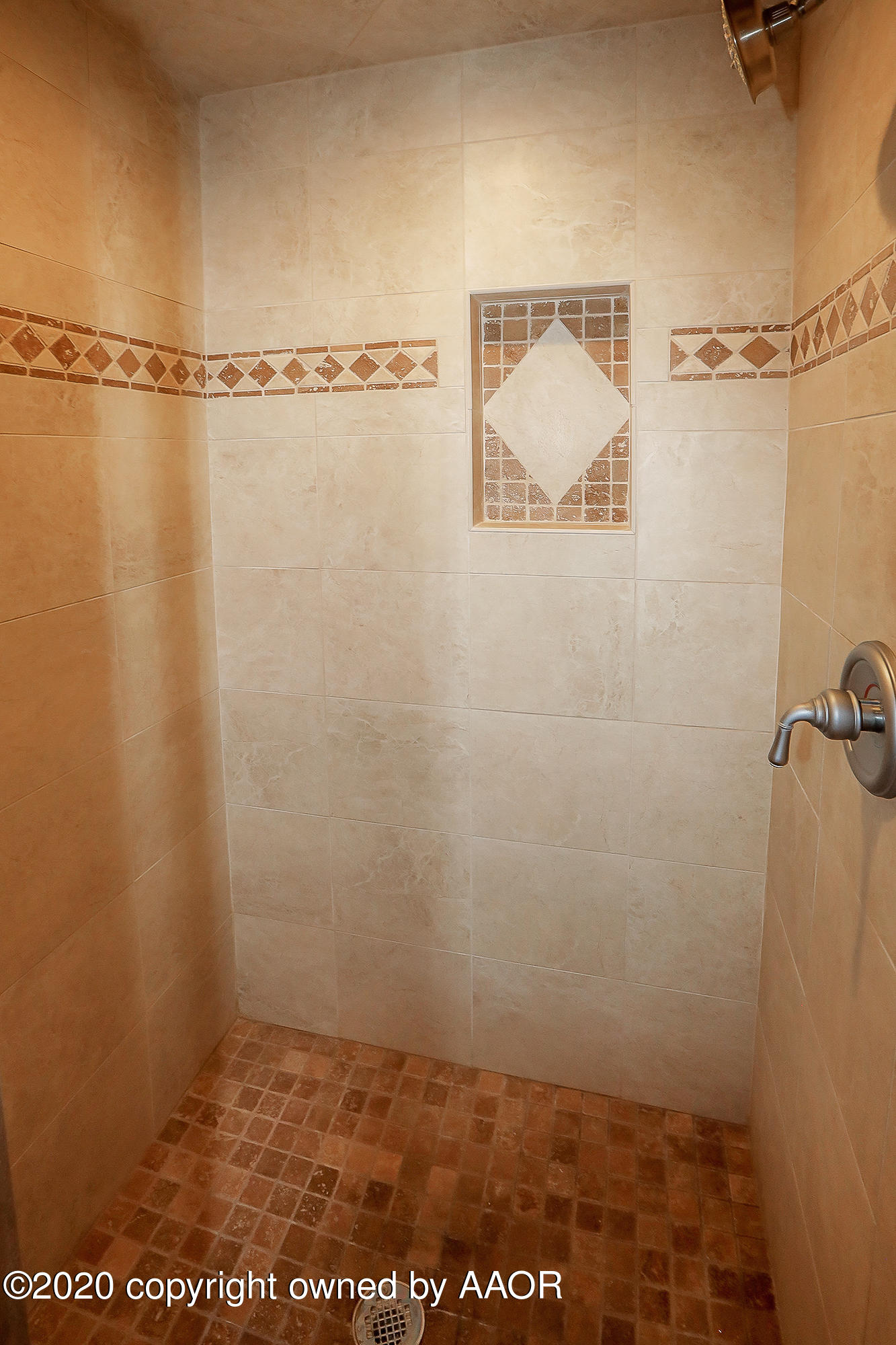 7804 Bayswater Road Amarillo, TX 79119 - Photo 15 of 41 Bathroom Shower2