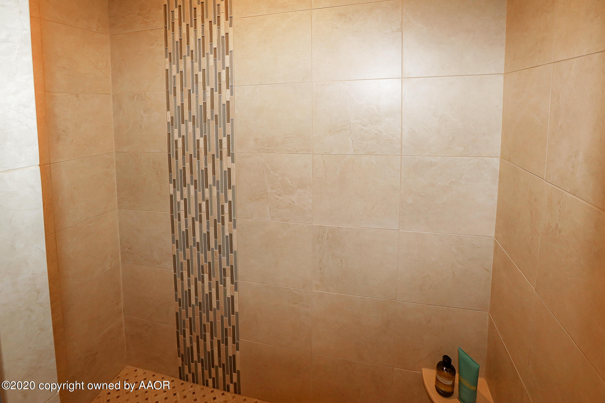 7804 Bayswater Road Amarillo, TX 79119 - Photo 28 of 41 Master Bath Shower2