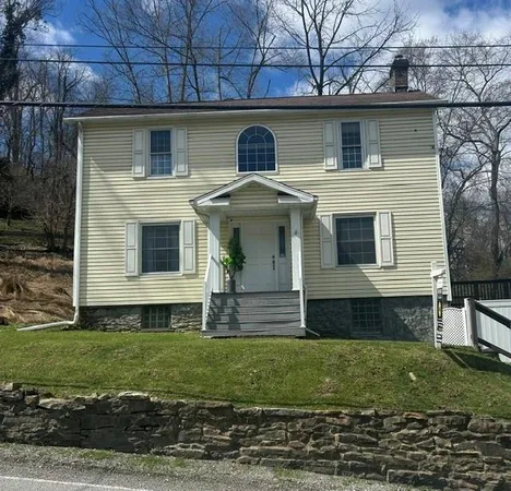 $299,999 | 7835 Highway 819, Hunker, PA 15639