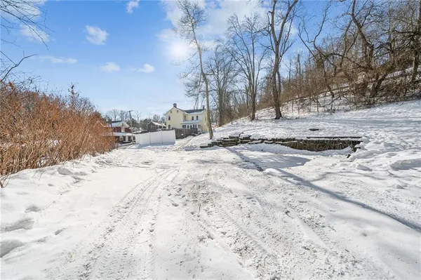 $299,999 | 7835 Highway 819, Hunker, PA 15639