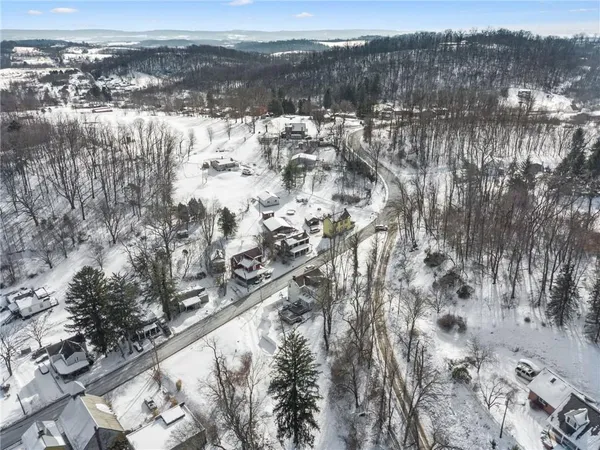 $299,999 | 7835 Highway 819, Hunker, PA 15639