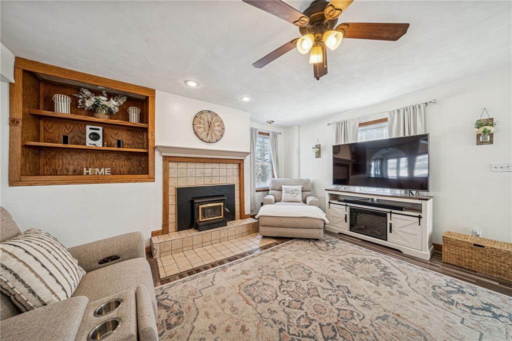 7835 Highway 819 Hunker, PA 15639 - Photo 4 of 39